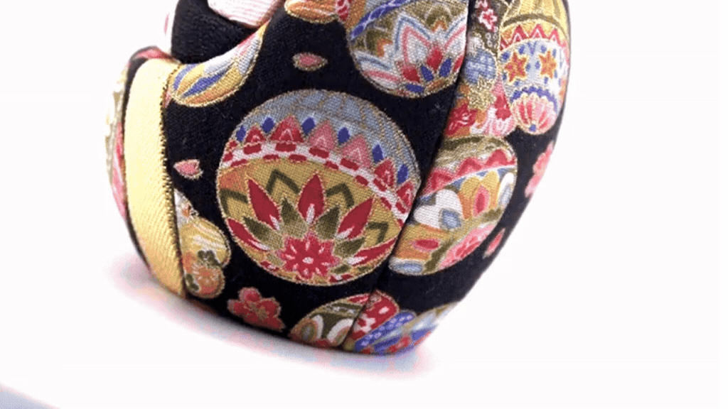 Edo Kimekomi Daruma Dolls